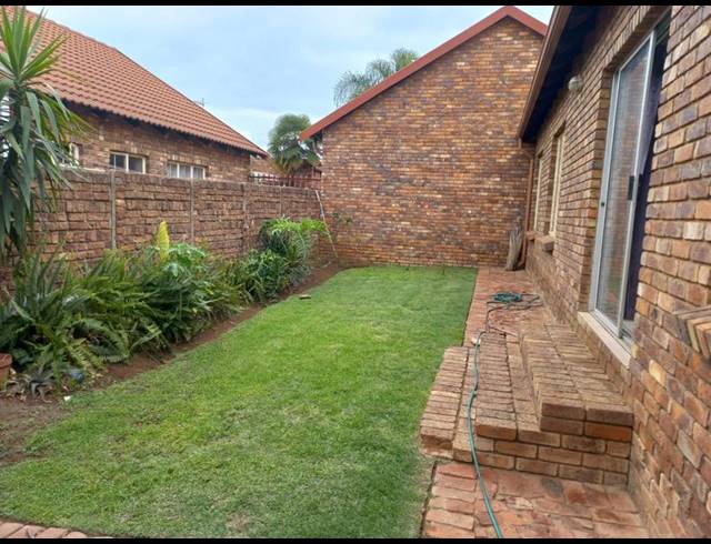3 BEDROOM PROPERTY TO RENT IN CLAREMONT